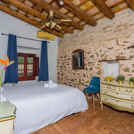 Exclusive Masia Notari Casabona